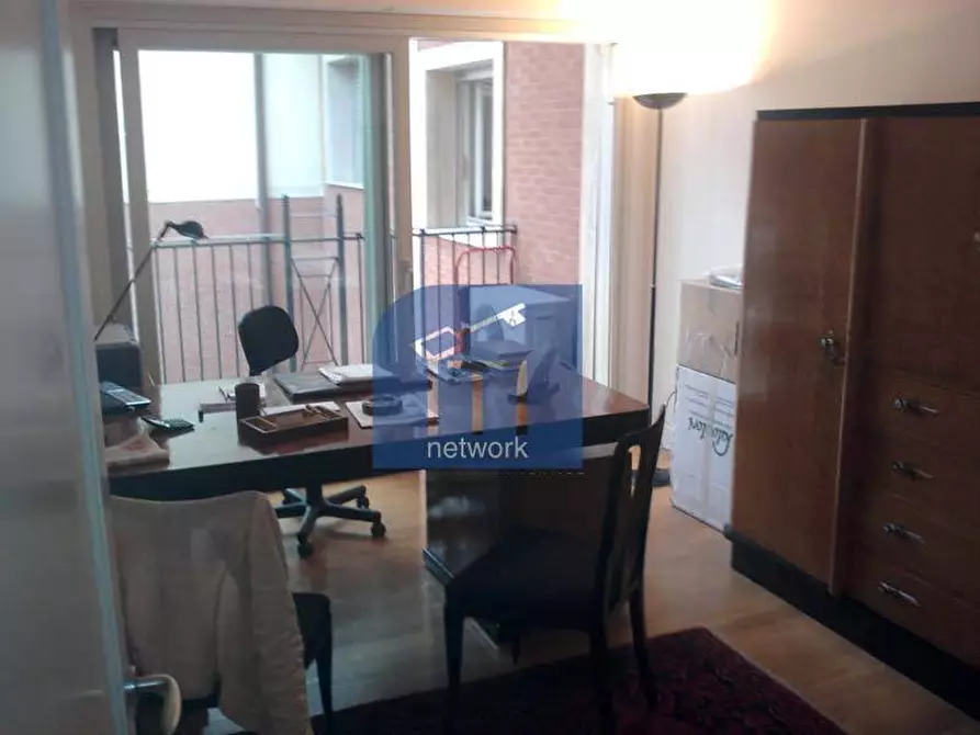 Immagine 4 di Appartamento in vendita  in vicolo del bologna a Roma