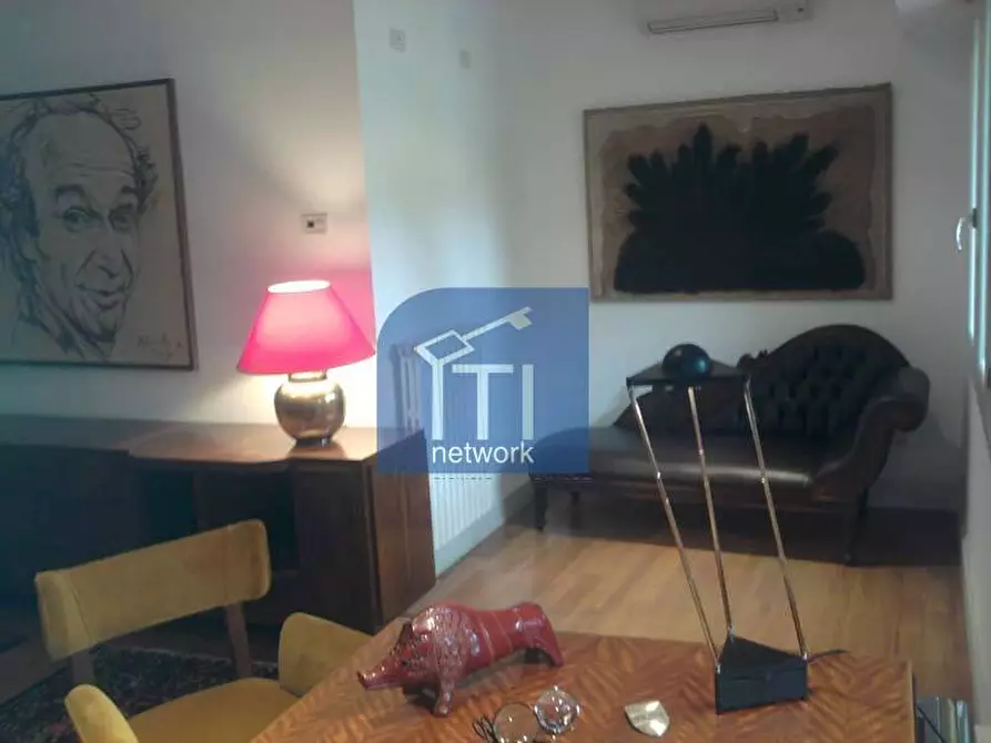 Immagine 9 di Appartamento in vendita  in vicolo del bologna a Roma