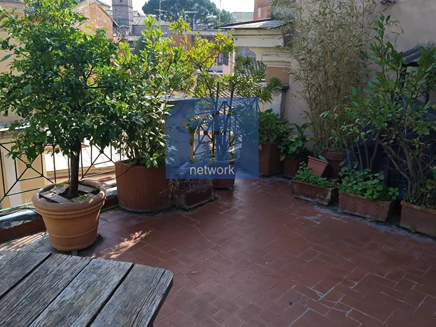 Immagine 9 di Attico in vendita  in Vicolo Del Cinque a Roma