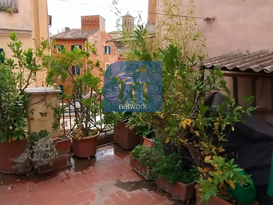 Immagine 13 di Attico in vendita  in Vicolo Del Cinque a Roma