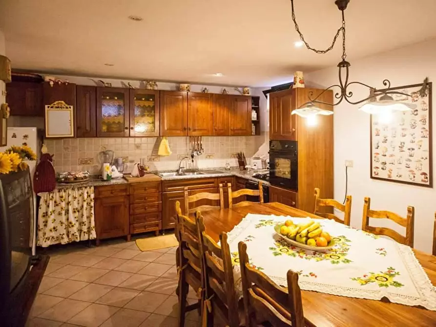 Immagine 7 di Villa in vendita  in via del molinaccio 100 a Massarosa