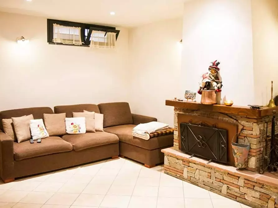 Immagine 8 di Villa in vendita  in via del molinaccio 100 a Massarosa