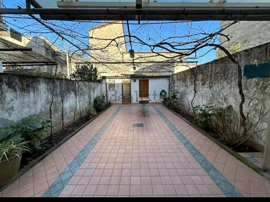 Immagine 1 di Casa indipendente in vendita  in via Machiavelli 80 a Viareggio