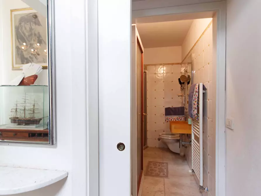 Immagine 8 di Villetta a schiera in vendita  in via fregoli 15 a Viareggio