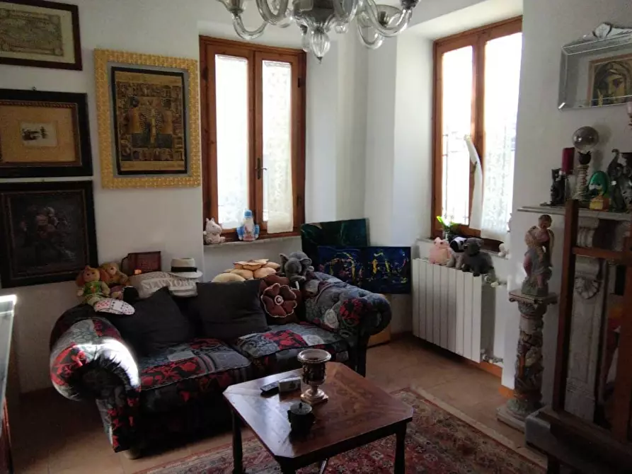 Immagine 14 di Casa indipendente in vendita  in via nuova 3111 a Camaiore