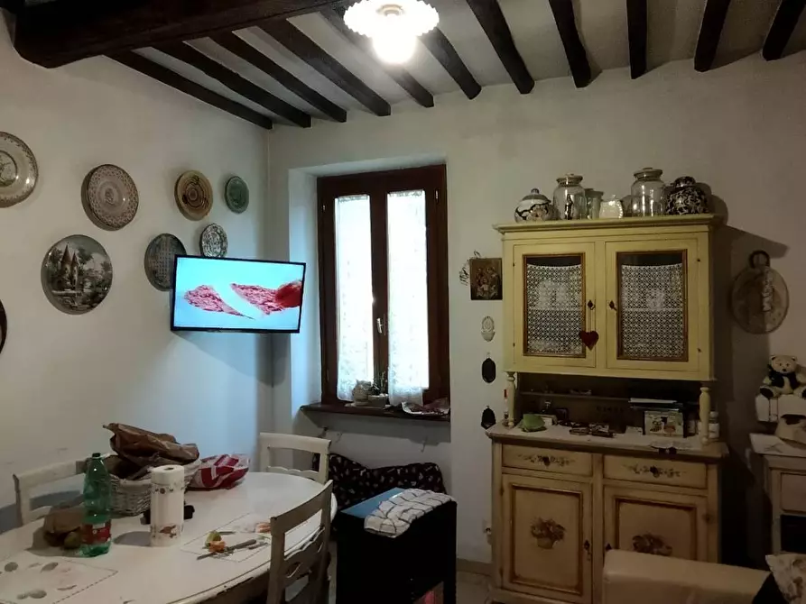 Immagine 16 di Casa indipendente in vendita  in via nuova 3111 a Camaiore