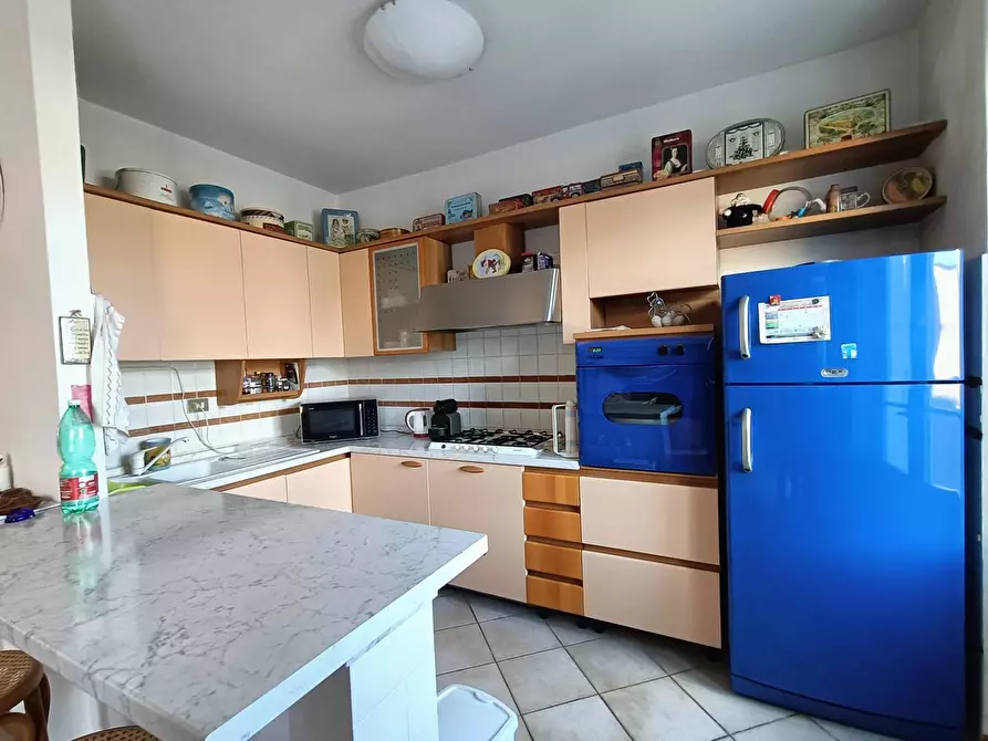 Immagine 6 di Appartamento in vendita  in via da palestrina 33 a Viareggio