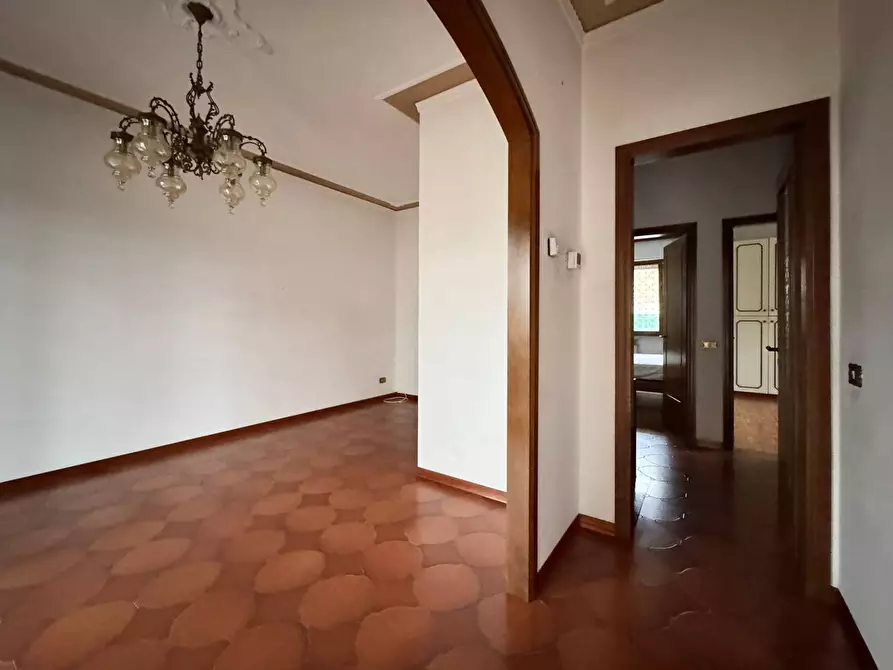 Immagine 7 di Villa in vendita  in via Marconi 350 a Viareggio