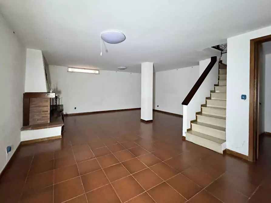 Immagine 19 di Villa in vendita  in via Marconi 350 a Viareggio