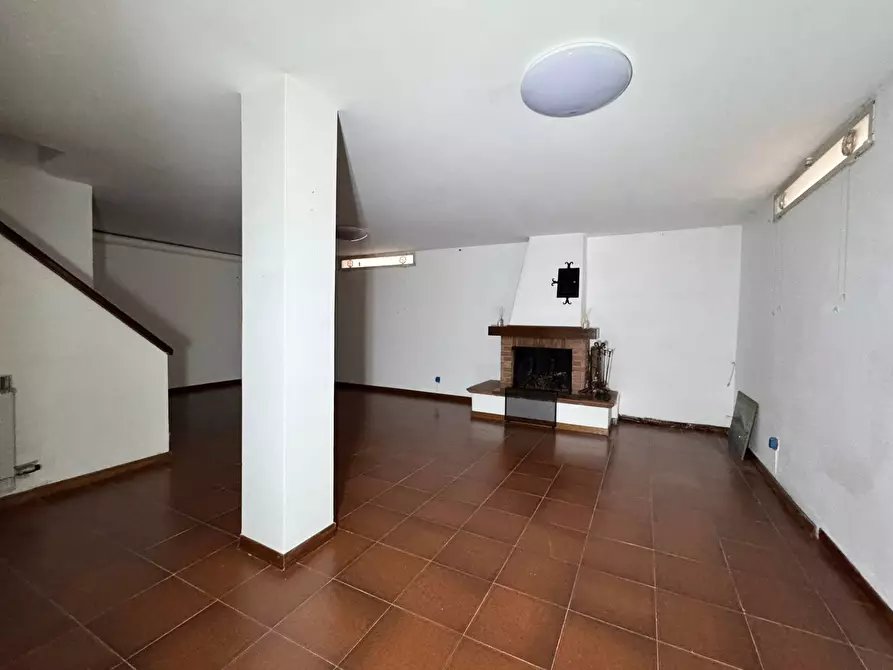 Immagine 20 di Villa in vendita  in via Marconi 350 a Viareggio