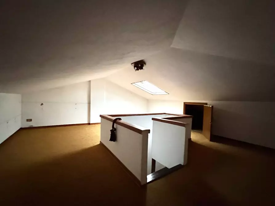 Immagine 23 di Villa in vendita  in via Marconi 350 a Viareggio