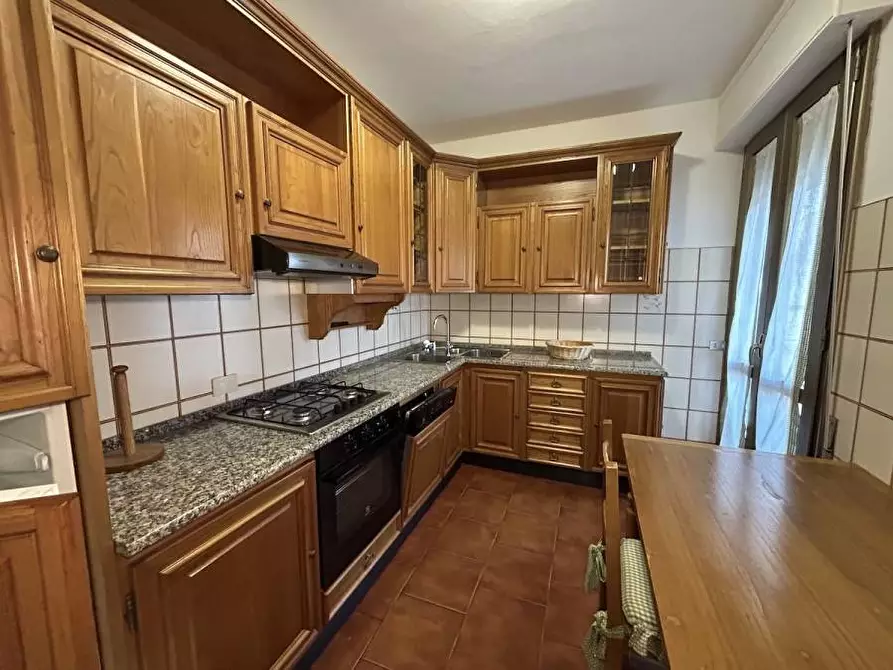 Immagine 9 di Appartamento in vendita  in via monte gabberi 1 a Viareggio