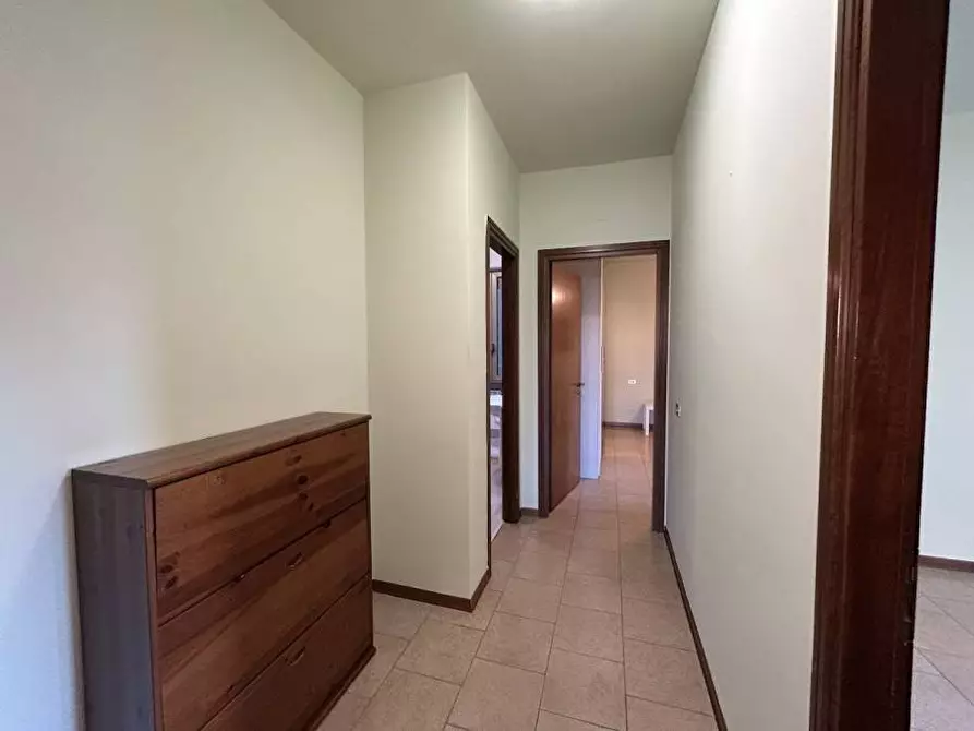 Immagine 10 di Appartamento in vendita  in via monte gabberi 1 a Viareggio