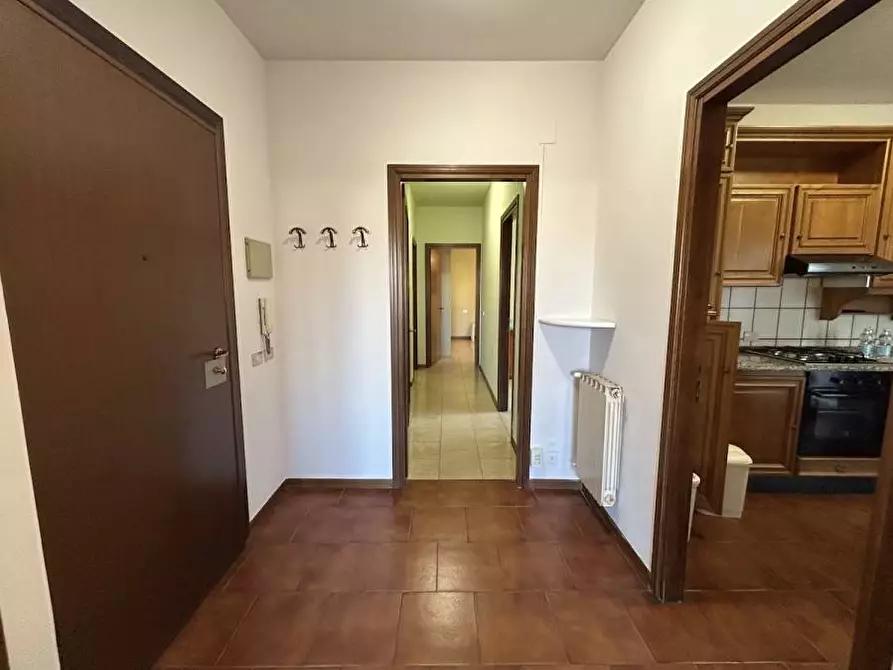 Immagine 6 di Appartamento in vendita  in via monte gabberi 1 a Viareggio