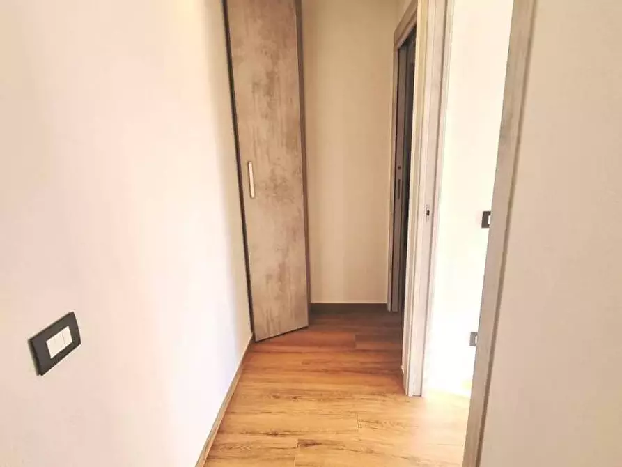 Immagine 10 di Appartamento in vendita  in via giulio cesare 33 a Viareggio
