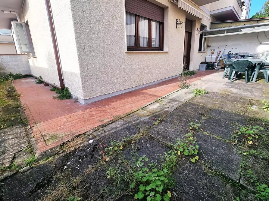 appartamento in vendita a Viareggio in zona Marco Polo