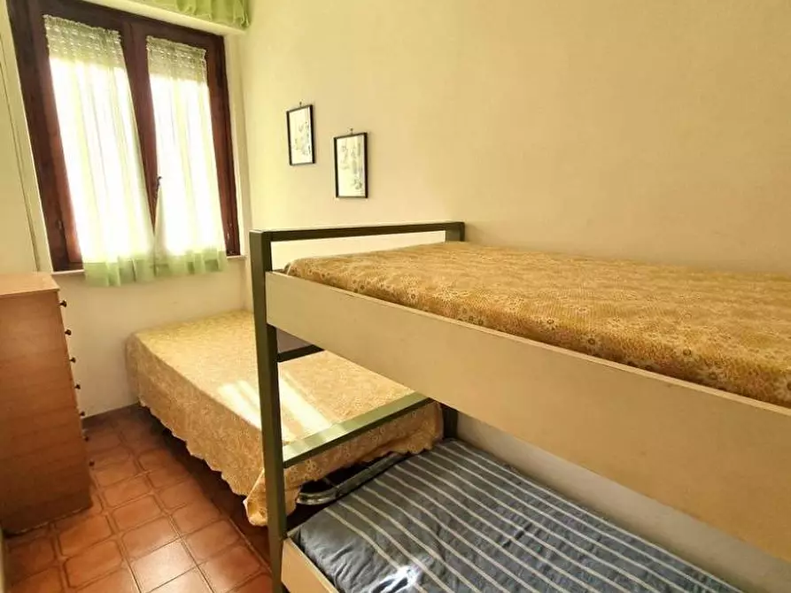 Immagine 14 di Appartamento in vendita  in via pisacane 95 a Viareggio