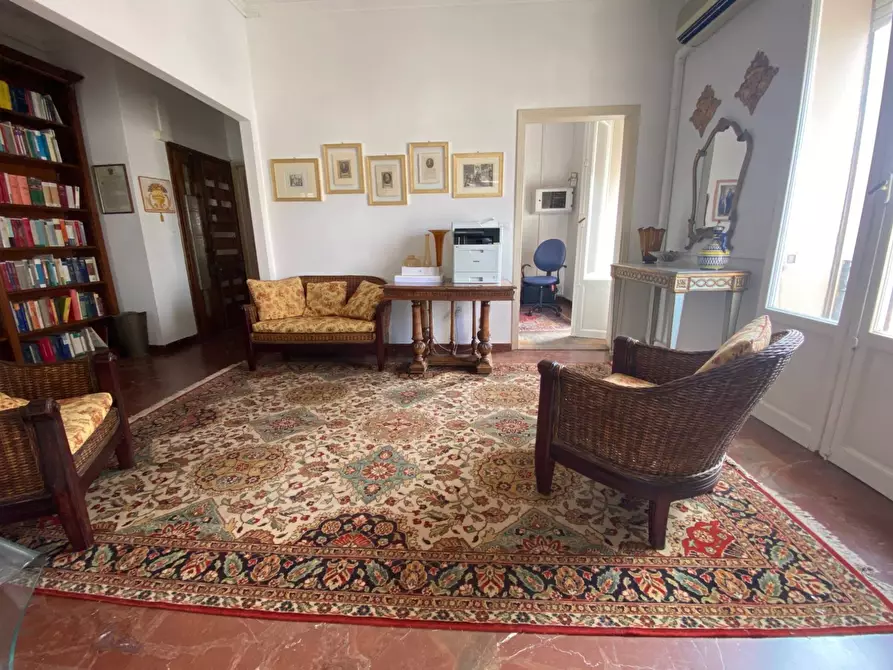 Immagine 7 di Appartamento in vendita  in viale carducci 28 a Viareggio