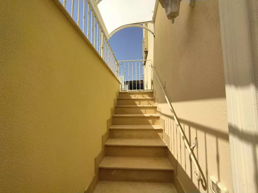 Immagine 39 di Villa in vendita  in via Fonda 65 a Camaiore