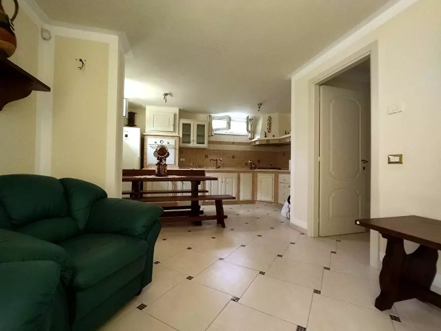 Immagine 41 di Villa in vendita  in via Fonda 65 a Camaiore