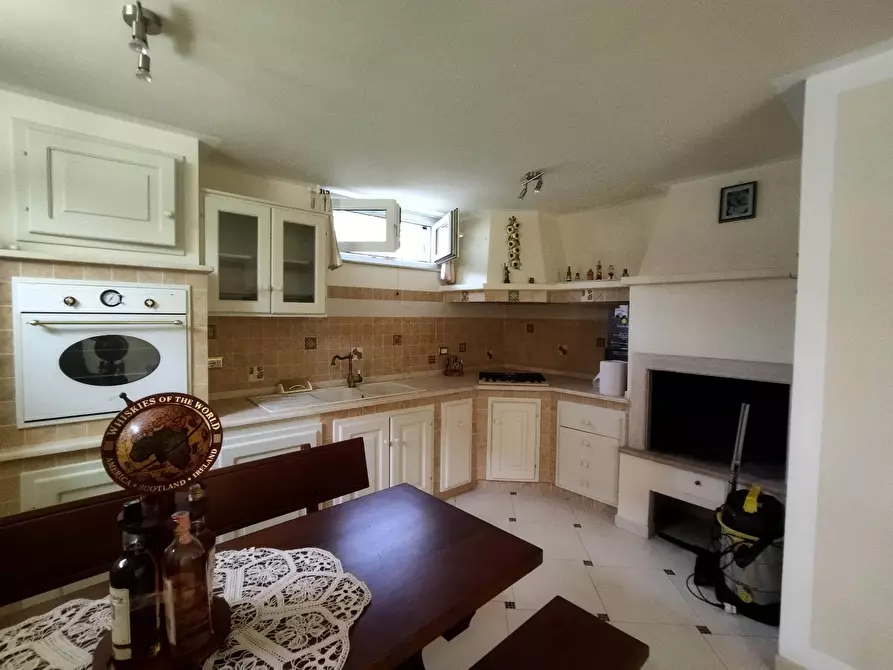 Immagine 46 di Villa in vendita  in via Fonda 65 a Camaiore