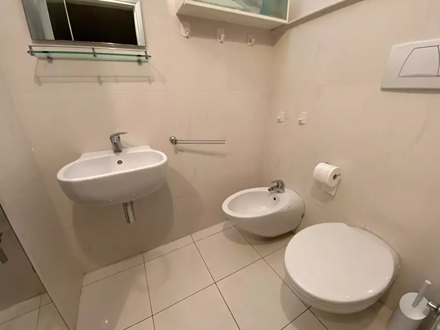 Immagine 20 di Attico in vendita  in via san giovanni bosco 195 a Viareggio