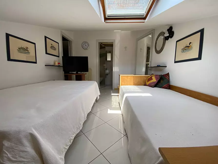 Immagine 31 di Attico in vendita  in via san giovanni bosco 195 a Viareggio