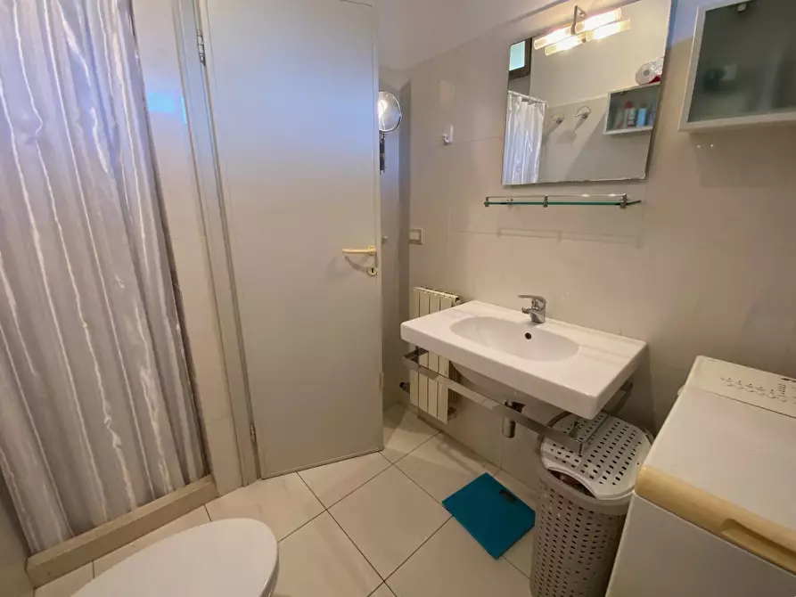 Immagine 35 di Attico in vendita  in via san giovanni bosco 195 a Viareggio