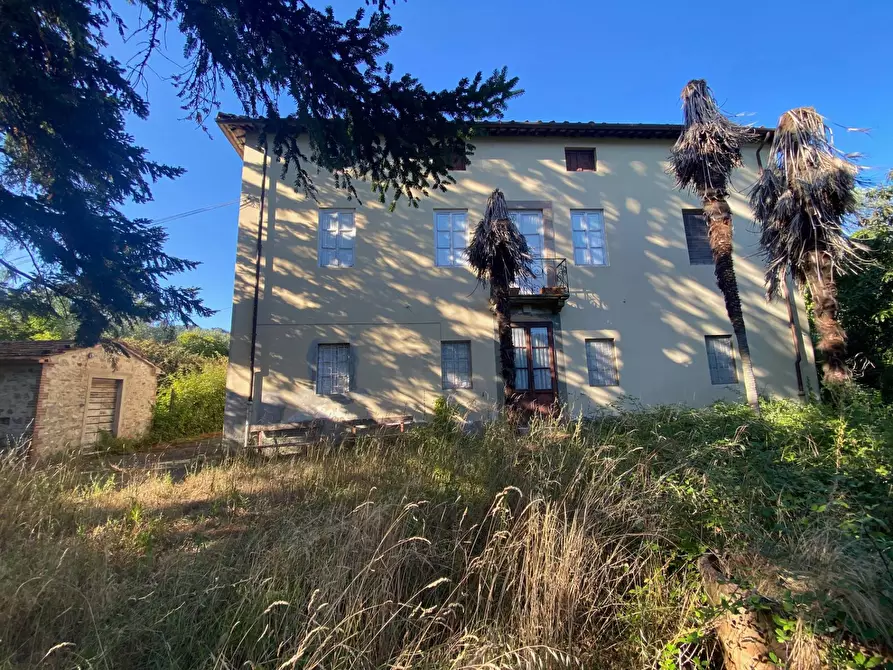 Immagine 1 di Rustico / casale in vendita  in via  torre a Lucca