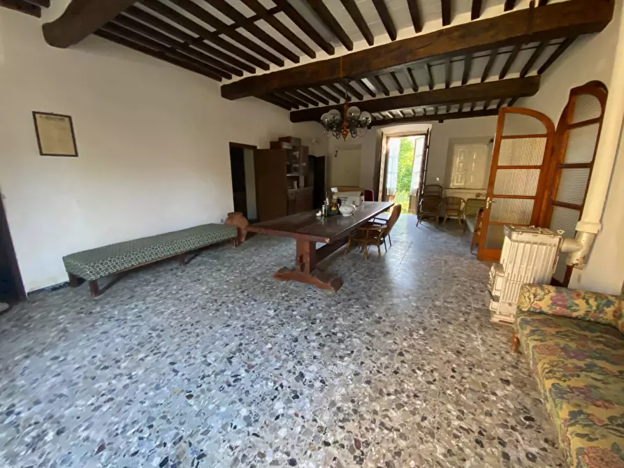 Immagine 4 di Rustico / casale in vendita  in via  torre a Lucca