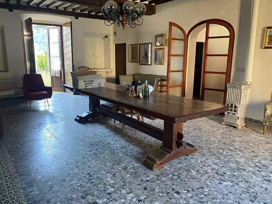 Immagine 17 di Rustico / casale in vendita  in via  torre a Lucca