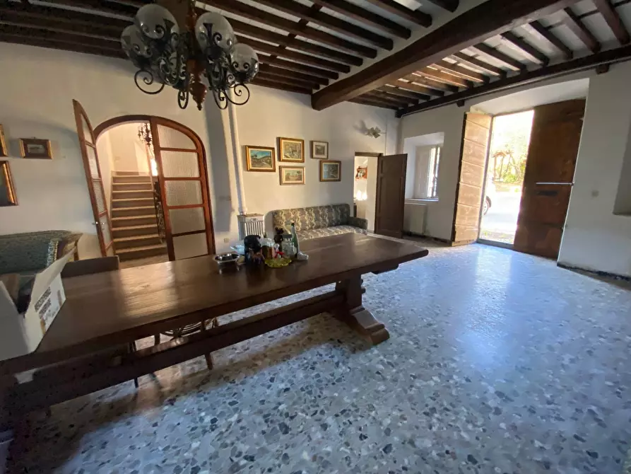 Immagine 18 di Rustico / casale in vendita  in via  torre a Lucca