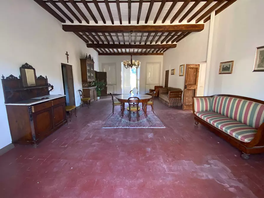 Immagine 2 di Rustico / casale in vendita  in via  torre a Lucca