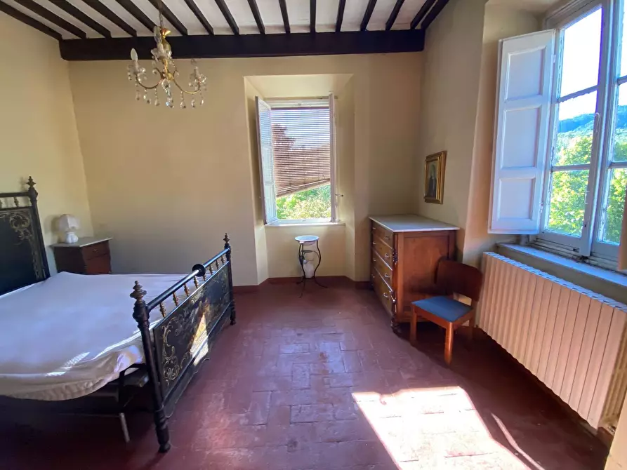 Immagine 25 di Rustico / casale in vendita  in via  torre a Lucca