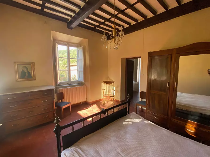 Immagine 27 di Rustico / casale in vendita  in via  torre a Lucca