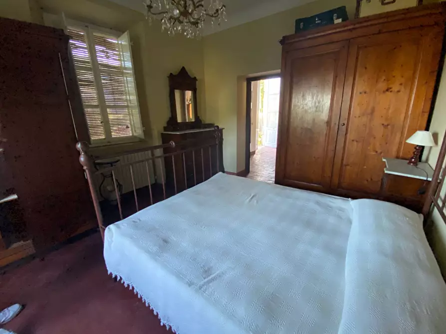 Immagine 32 di Rustico / casale in vendita  in via  torre a Lucca