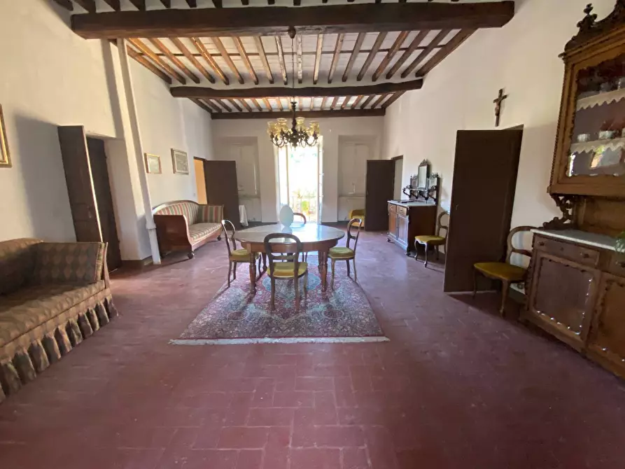 Immagine 34 di Rustico / casale in vendita  in via  torre a Lucca