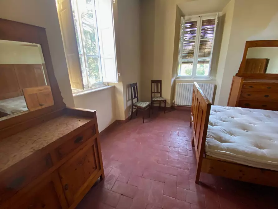 Immagine 36 di Rustico / casale in vendita  in via  torre a Lucca