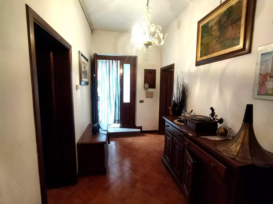 Immagine 5 di Appartamento in vendita  in via fornaci di cegio 31 a Camaiore