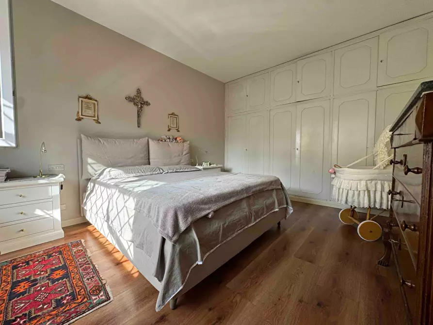 Immagine 12 di Villa in vendita  in via Carducci 25 a Camaiore