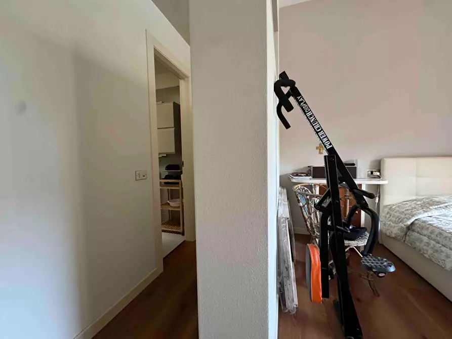 Immagine 22 di Villa in vendita  in via Carducci 25 a Camaiore