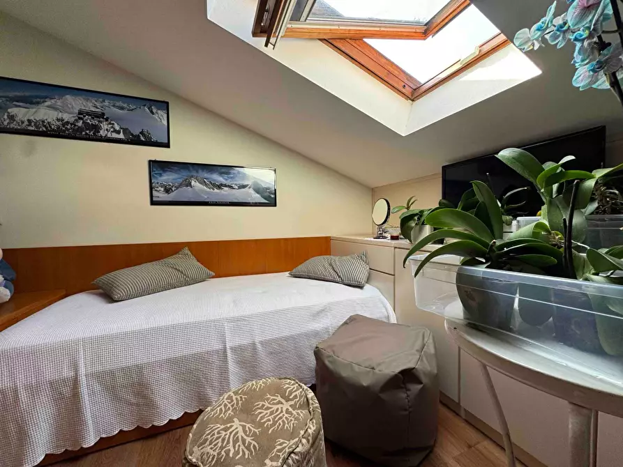 Immagine 29 di Villa in vendita  in via Carducci 25 a Camaiore