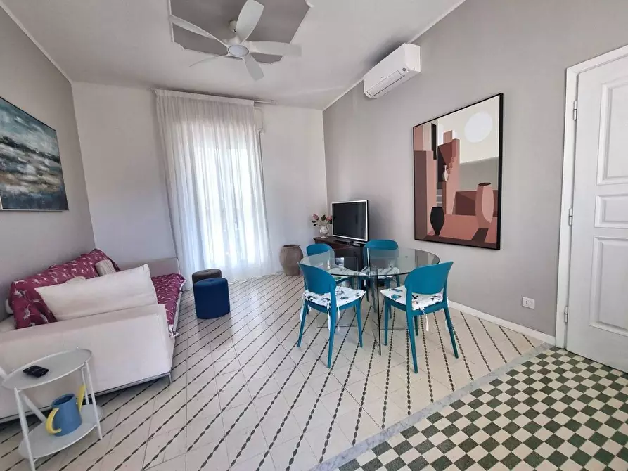 Immagine 4 di Appartamento in vendita  in via verdi 33 a Viareggio