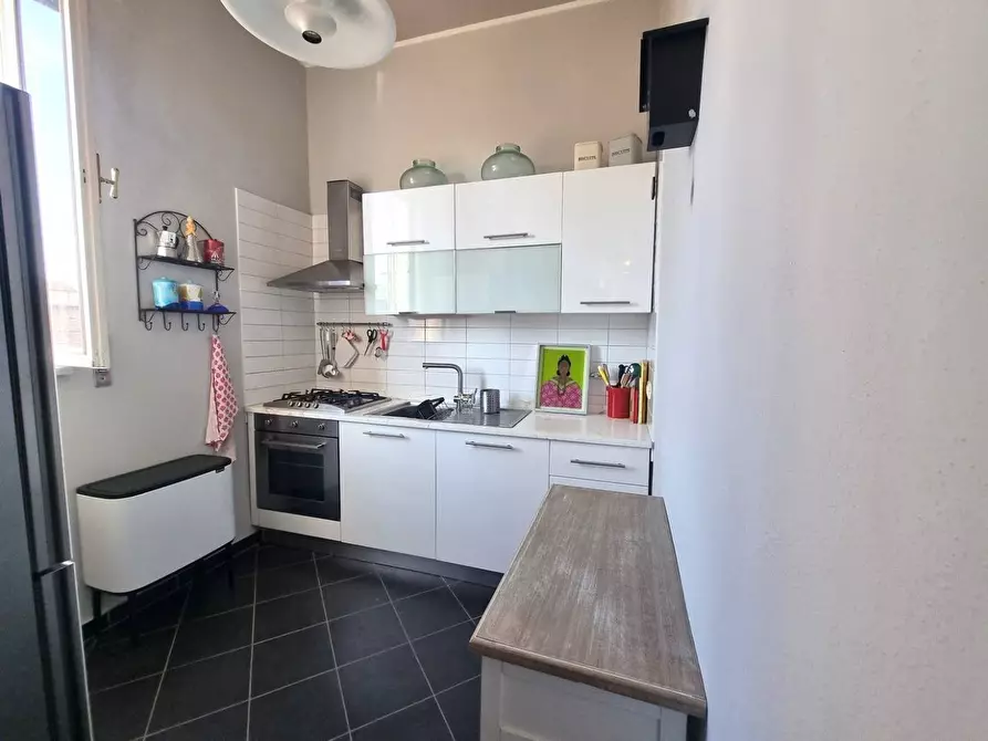 Immagine 9 di Appartamento in vendita  in via verdi 33 a Viareggio