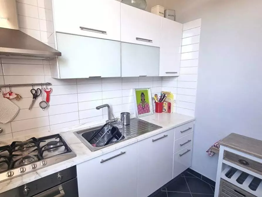 Immagine 2 di Appartamento in vendita  in via verdi 33 a Viareggio