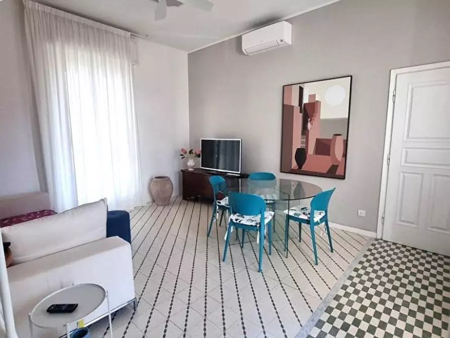 Immagine 19 di Appartamento in vendita  in via verdi 33 a Viareggio