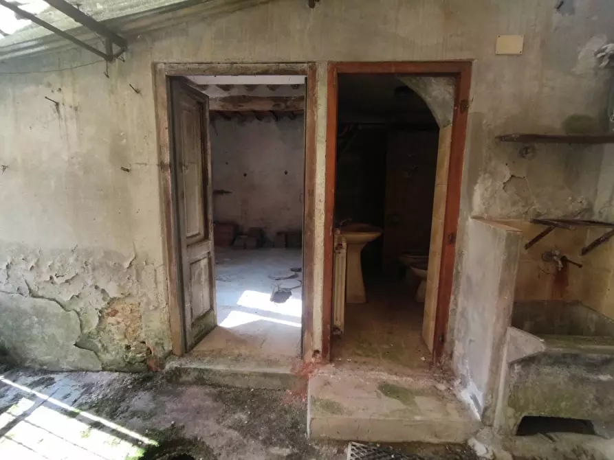 Immagine 10 di Appartamento in vendita  in via san lazzaro 2 a Camaiore