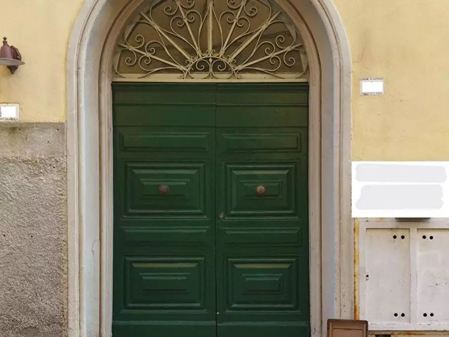 Immagine 7 di Appartamento in vendita  in via Vittorio Emanuele 100 a Camaiore