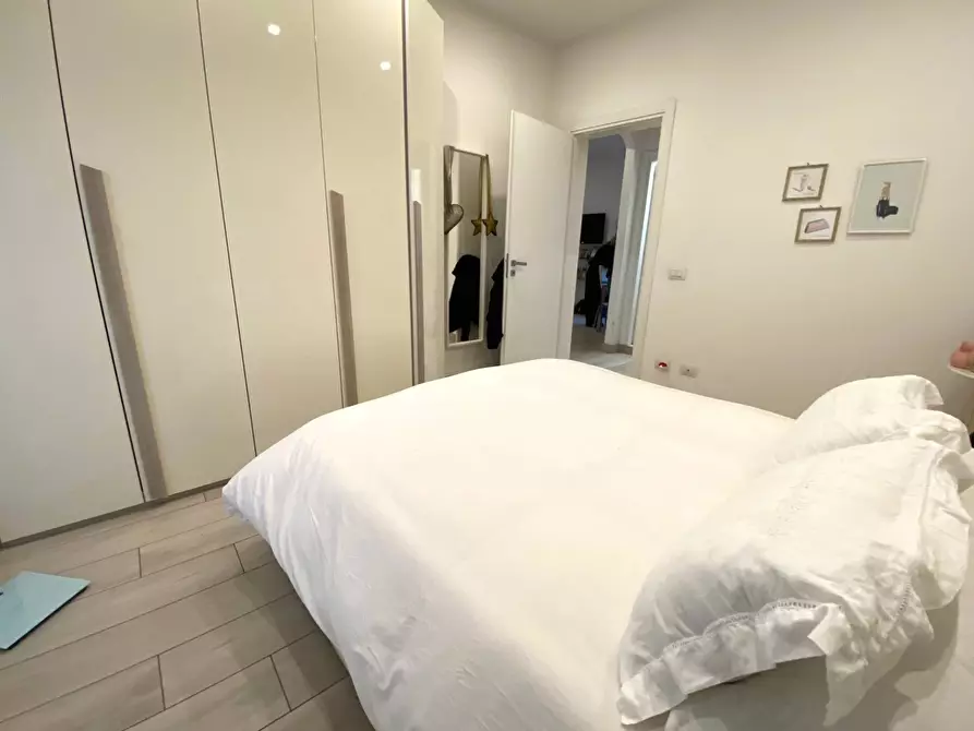 Immagine 16 di Appartamento in vendita  in via Galvani 33 a Viareggio