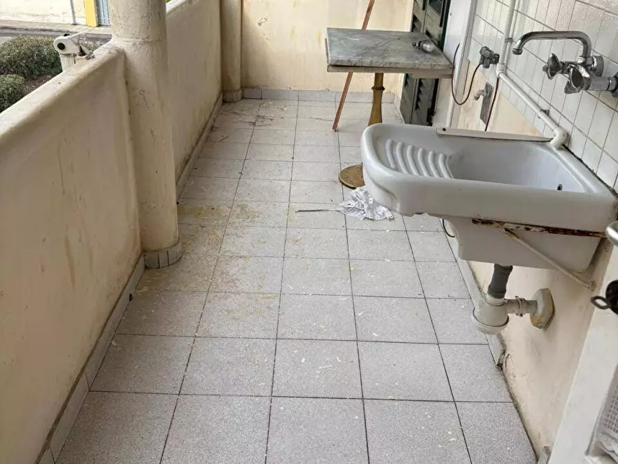 Immagine 11 di Appartamento in vendita  in corso garibaldi 210 a Viareggio
